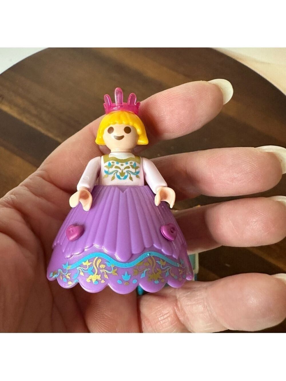 Playmobil Princess & Royal Baby Carriage Set – Crown, Bottle & Teddy Bear - Picture 3 of 9